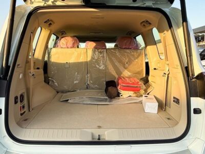 2026 Toyota Land Cruiser GXR 3.5L V6 Twin-Turbo Petrol Engine White Beige SUV GCC