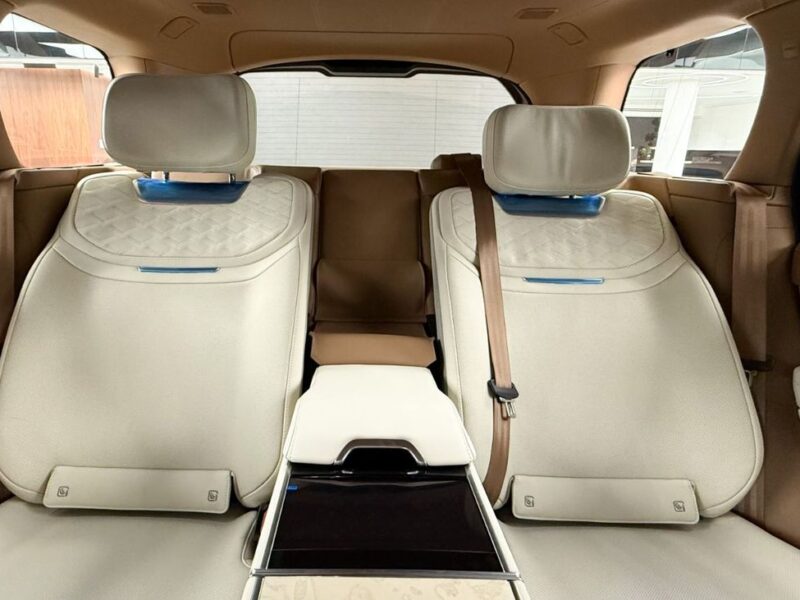 2026 Land Rover Range Rover Sport SV 4.4L V8 Twin-Turbo Engine Black White SUV