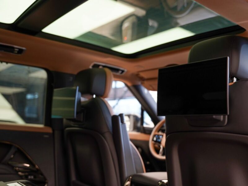 2025 Land Rover Range Rover Sport Autobiography P530 4.4 L Twin-Turbo V8 Grey Tan SUV