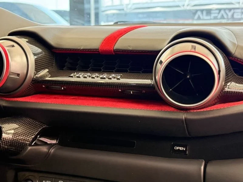 2021 Ferrari 812 GTS 6.5 L naturally aspirated V12 Engine Red Black Sports Car