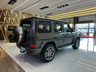 2026 Mercedes-Benz G 63 AMG 4.0 Litres V8 Biturbo Petrol Engine Brown Black SUV