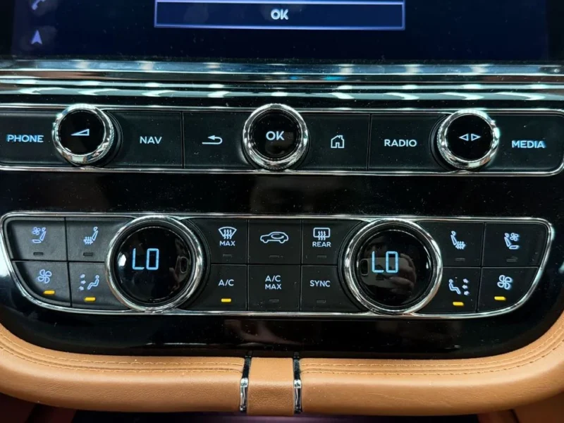 2022 Bentley Bentayga S 4.0L V8 Twin-Turbo Petrol Engine Gold Beige SUV Fully Loaded