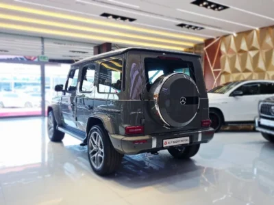 2026 Mercedes-Benz G 63 AMG 4.0 Litres V8 Biturbo Petrol Engine Grey Brown SUV