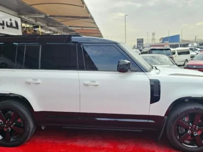 2026 Land Rover Defender P400 HSE 3.0 Litres 6 Cylinders Petrol Engine White SUV