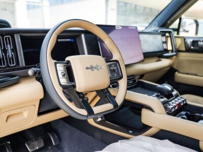 2025 BYD Leopard 5 1.5 Litres Turbo 4 Cylinders Hybrid Engine White Beige SUV