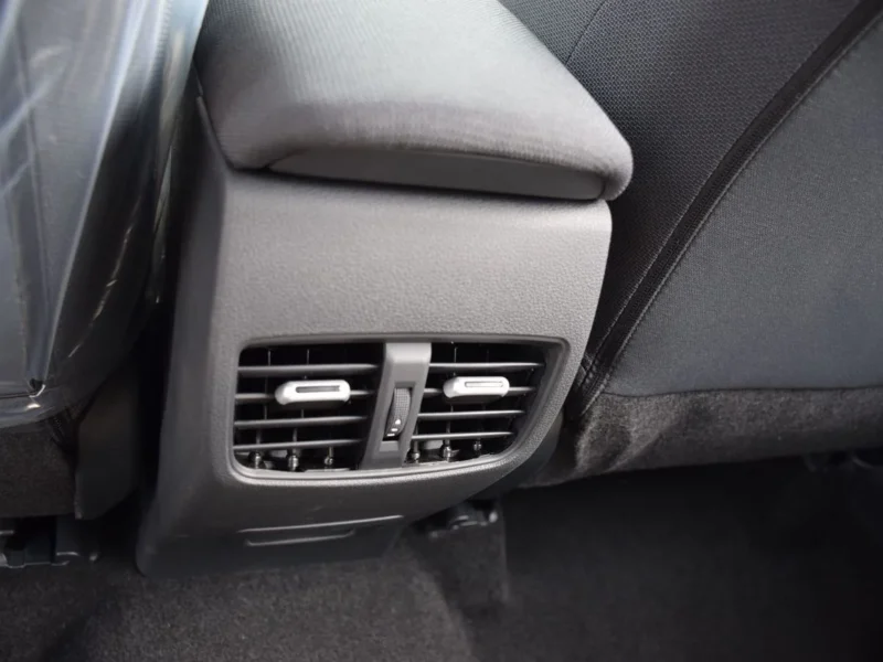 2025 Toyota Frontlander Leading 2.0 Litres 4 Cylinders Hybrid Engine White Grey SUV