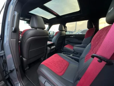 2026 Nissan Armada Nismo 3.5 Litres 6 Cylinders Petrol Engine Blue Red SUV