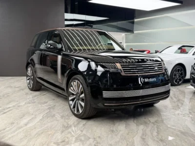 2026 Land Rover Range Rover Sport SV 4.4L V8 Twin-Turbo Engine Black White SUV