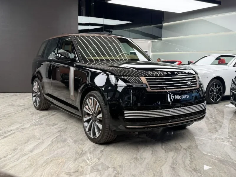 2026 Land Rover Range Rover Sport SV 4.4L V8 Twin-Turbo Engine Black White SUV