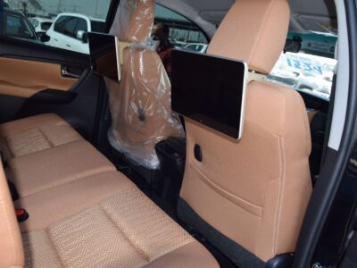 2026 Toyota Fortuner SR5 2.7 Litres 4 Cylinders Petrol Engine Black Beige SUV GCC
