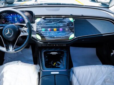 2026 Mercedes-Benz E-Class E200 2.0-liter 4-cylinder turbocharged Engine Black Beige Sedan