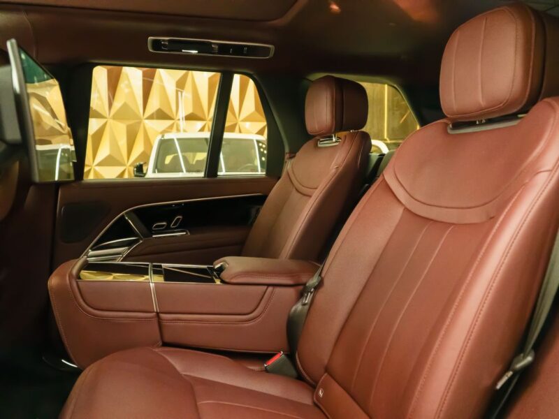 2023 Land Rover Range Rover Autobiography P530 4.4L 8 Cylinders Black Maroon SUV