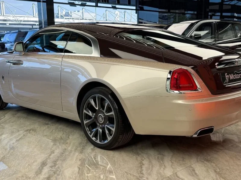 2019 Rolls-Royce Wraith 6.6L Twin-Turbocharged V12 Engine Gold Tan Coupe GCC Specs