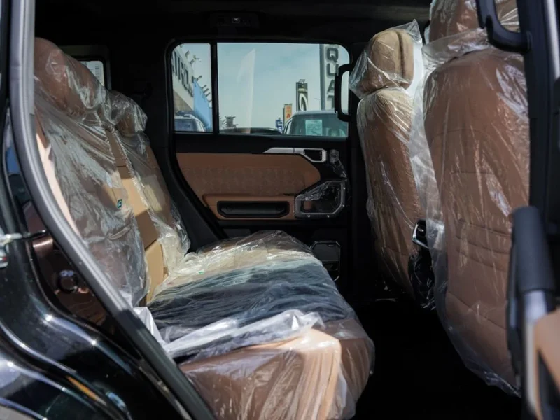 2024 Jetour T2 2.0-litre Turbocharged 4-cylinder Petrol Engine Black Brown SUV