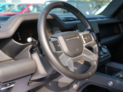 2025 Land Rover Defender 5.0 Litres Supercharged V8 Petrol Engine Black SUV