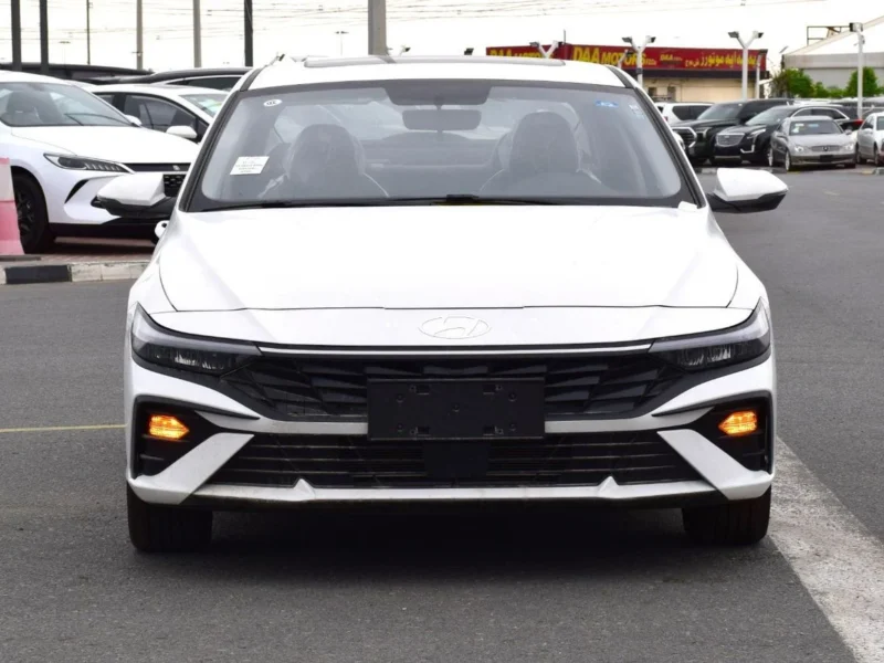 2025 Hyundai Elantra 1.5 Litres $ Cylinders Petrol Engine White Black Sedan Full Option