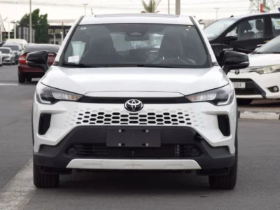 2025 Toyota Corolla Cross 2.0 Litres 4 Cylinders Hybrid Engine White Black SUV