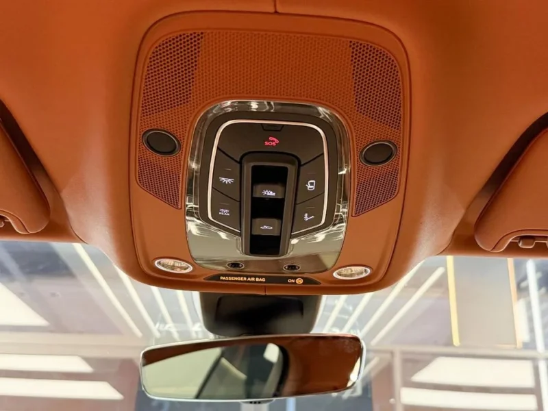 2022 Bentley Bentayga S 4.0L V8 Twin-Turbo Petrol Engine Gold Beige SUV Fully Loaded