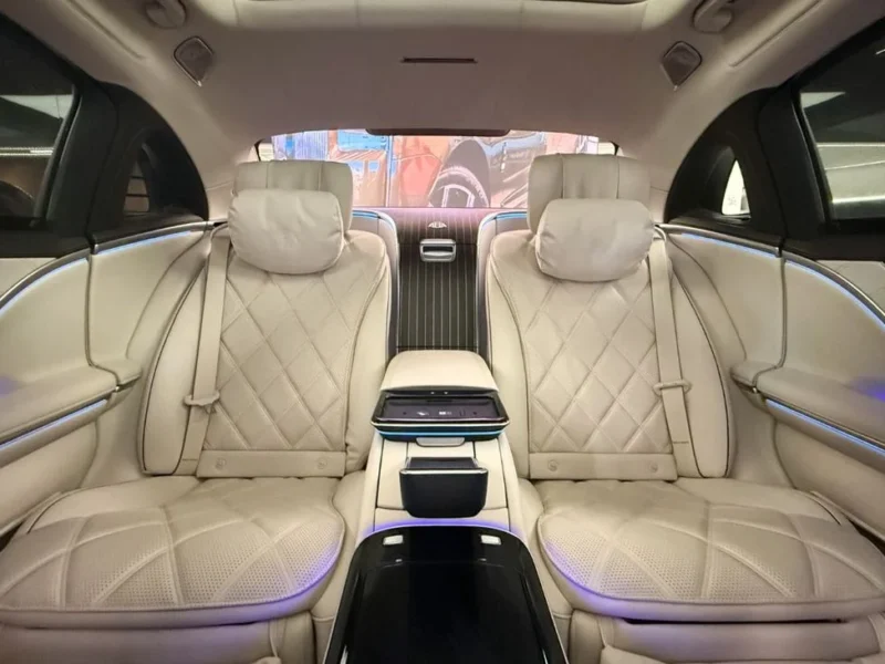 2023 Mercedes Maybach S680 6.0 L V12 Twin-Turbo Two tone Gold Black Beige Sedan