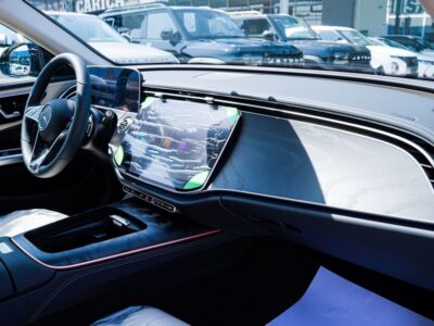 2026 Mercedes-Benz E-Class E200 2.0-liter 4-cylinder turbocharged Engine Black Beige Sedan