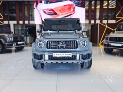 2026 Mercedes-Benz G 63 AMG 4.0 Litres V8 Biturbo Petrol Engine Grey Brown SUV