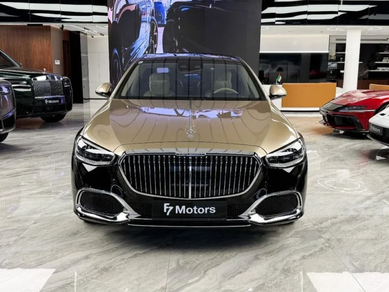 2023 Mercedes Maybach S680 6.0 L V12 Twin-Turbo Two tone Gold Black Beige Sedan