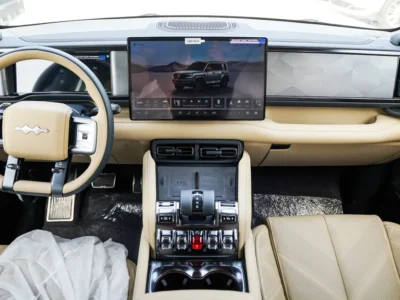 2025 BYD Leopard 5 1.5 Litres Turbo 4 Cylinders Hybrid Engine White Beige SUV