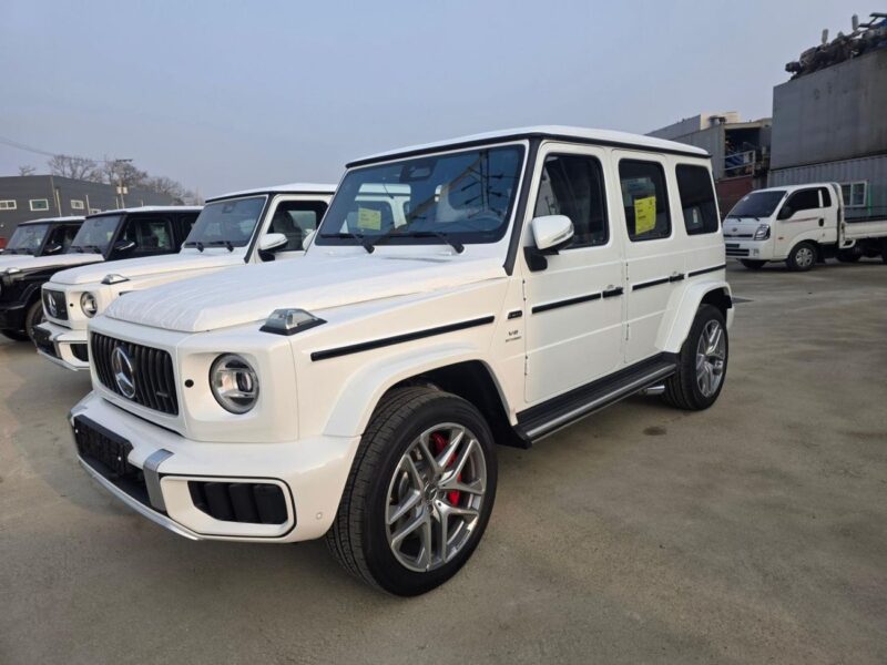 2026 Mercedes-Benz G 63 AMG 4.0 Litres V8 Biturbo Petrol Engine White SUV