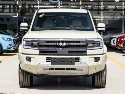 2025 BYD Leopard 5 1.5 Litres Turbo 4 Cylinders Hybrid Engine White Beige SUV