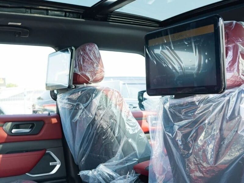 2026 Nissan Patrol LE Platinum City 3.5L V6 Twin-Turbo Engine White Red SUV GCC