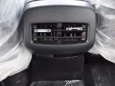 2025 BYD QIN PLUS DM-i 55-km 1.5L 4 Cylinders Plug in Hybrid Engine White Grey Sedan
