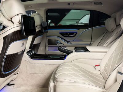 2023 Mercedes Maybach S680 6.0 L V12 Twin-Turbo Two tone Gold Black Beige Sedan