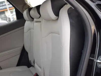 2025 Kia Sportage 1.5 Litres 4 cylinders Petrol Engine Black White SUV Full Option