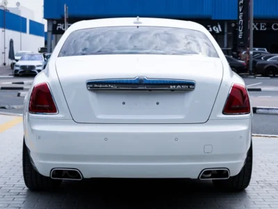 2014 Rolls-Royce Ghost 6.6-liter V12 twin-turbo Petrol Engine White Burgundy Sedan