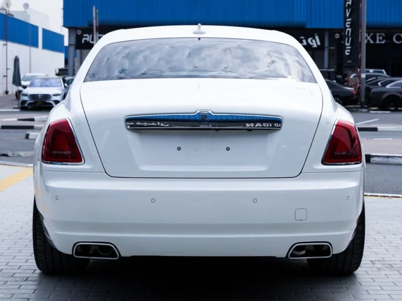 2014 Rolls-Royce Ghost 6.6-liter V12 twin-turbo Petrol Engine White Burgundy Sedan