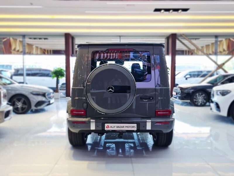2026 Mercedes-Benz G 63 AMG 4.0 Litres V8 Biturbo Petrol Engine Grey Brown SUV