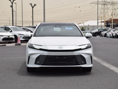 2026 Toyota Camry 2.5 Litres 4 Cylinders Hybrid Engine White Brown Sedan GCC Specs