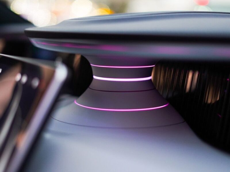 2023 Avatr 11 Premium All Wheel Drive Electric Vehicle White SUV 580 Km Range