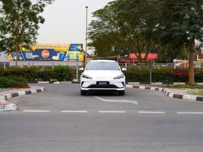 2025 BYD Seal 05 DM-i 1.5L 4 Cylinders Plug-In Hybrid Engine White Sedan FWD