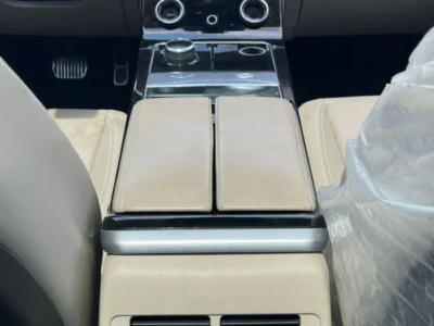 2019 LAND ROVER RANGE ROVER VELAR 250 SE 2.0L V4 Petrol Engine Blue Beige SUV GCC