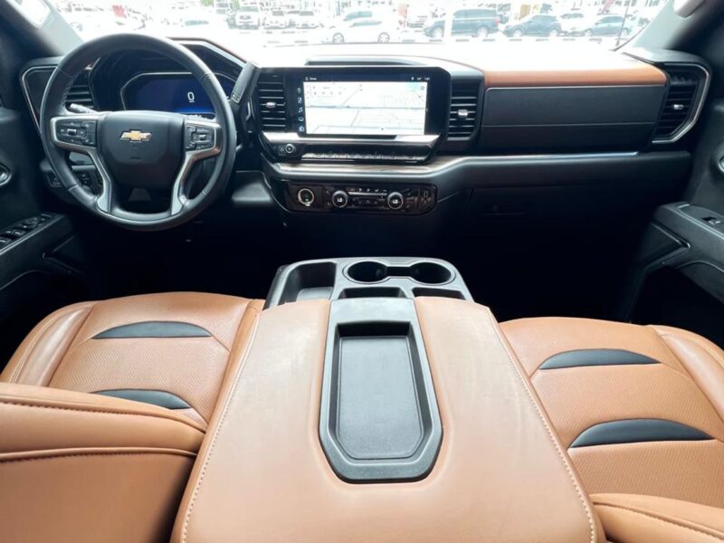 2023 CHEVROLET SILVERADO 5.3 Litres V8 Petrol Engine Black Brown Pickup Truck GCC