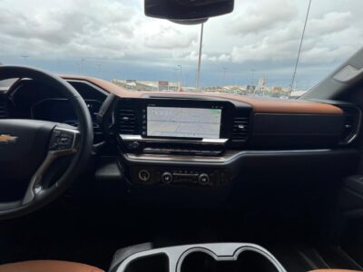 2023 CHEVROLET SILVERADO 5.3 Litres V8 Petrol Engine Black Brown Pickup Truck GCC