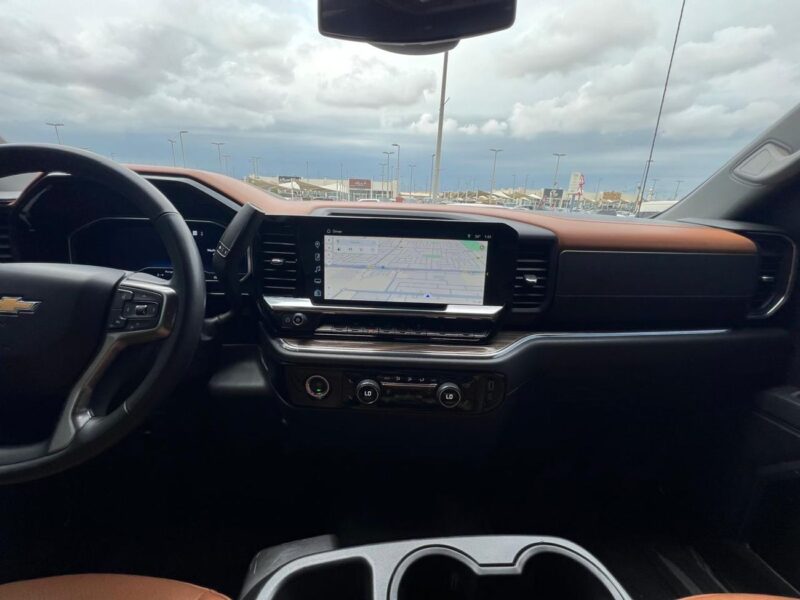 2023 CHEVROLET SILVERADO 5.3 Litres V8 Petrol Engine Black Brown Pickup Truck GCC