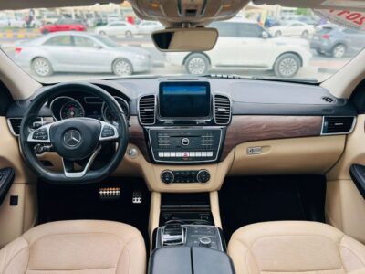 2017 Mercedes-Benz GLE 43 AMG 3.0 Litres V6 Petrol Engine White Beige SUV GCC Specs