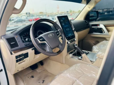 2021 TOYOTA LAND CRUISER GXR 5.7 Litres V8 Petrol Engine White Beige SUV Full Option