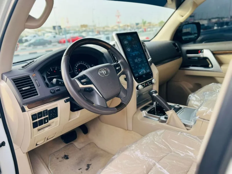 2021 TOYOTA LAND CRUISER GXR 5.7 Litres V8 Petrol Engine White Beige SUV Full Option