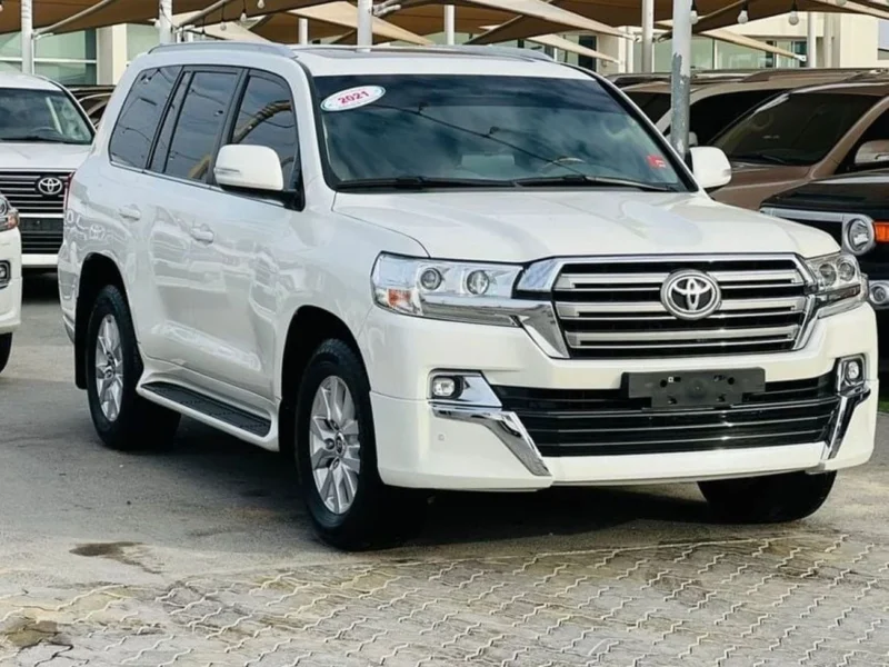 2021 TOYOTA LAND CRUISER GXR 5.7 Litres V8 Petrol Engine White Beige SUV Full Option