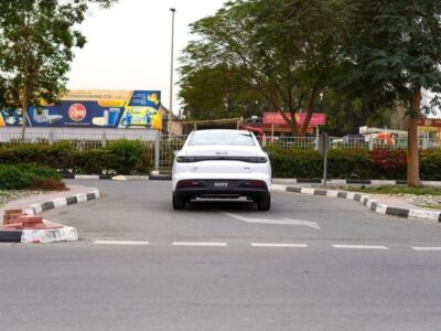 2025 BYD Seal 05 DM-i 1.5L 4 Cylinders Plug-In Hybrid Engine White Sedan FWD