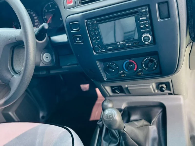 2022 Nissan Patrol 4.8 Litres V6 Petrol Engine White Grey Pickup Truck GCC Specs