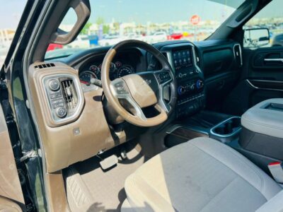 2022 CHEVROLET SILVERADO 5.3 Litres V8 Petrol Engine Black Grey Pickup Truck GCC